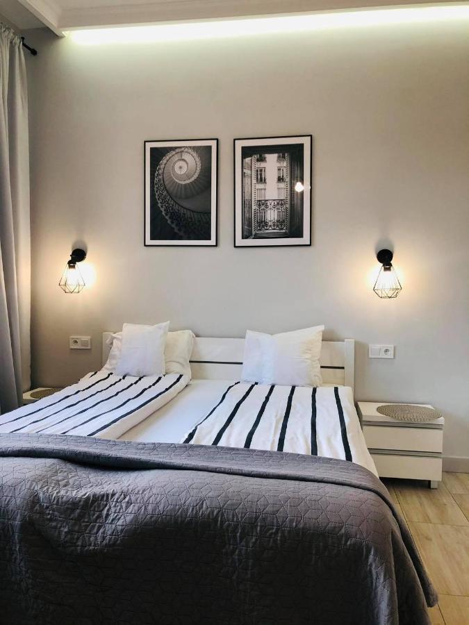 Property Apart - Ruska Centrum Wroclaw Luaran gambar