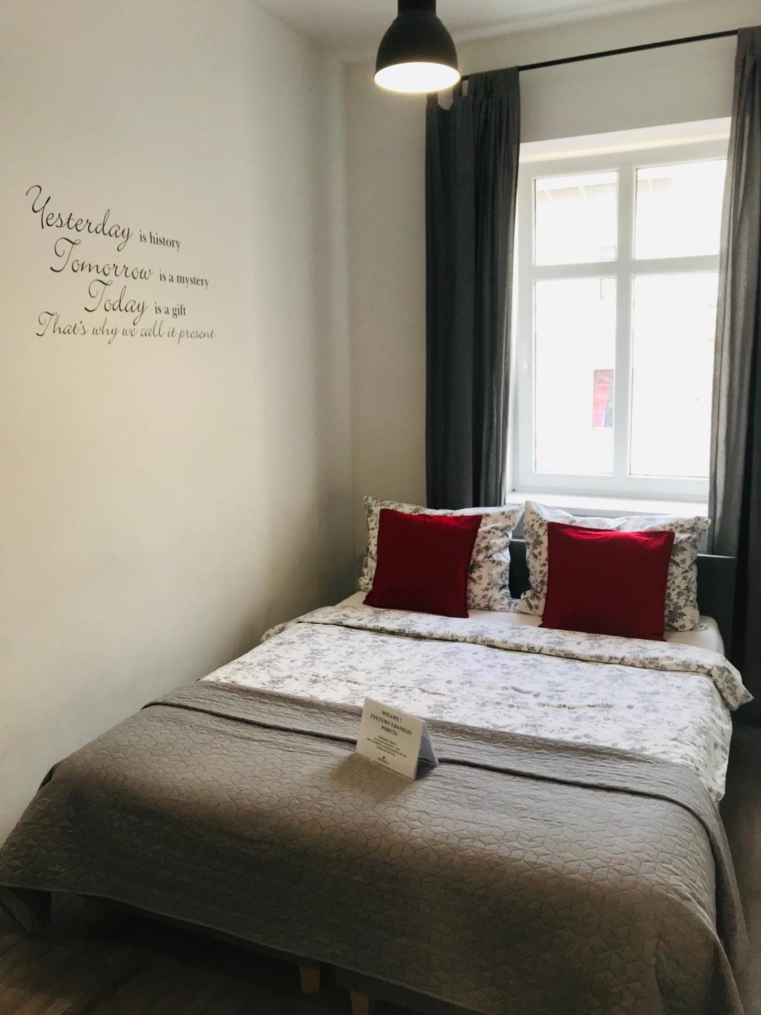 Property Apart - Ruska Centrum Wroclaw Luaran gambar